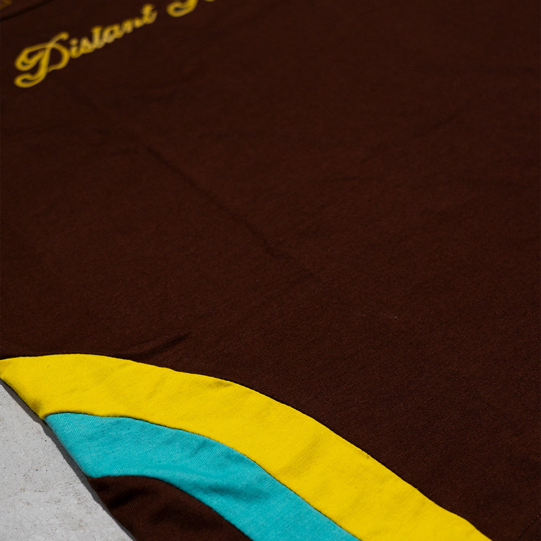 Camiseta Ligera (Brown) - Distant Regards